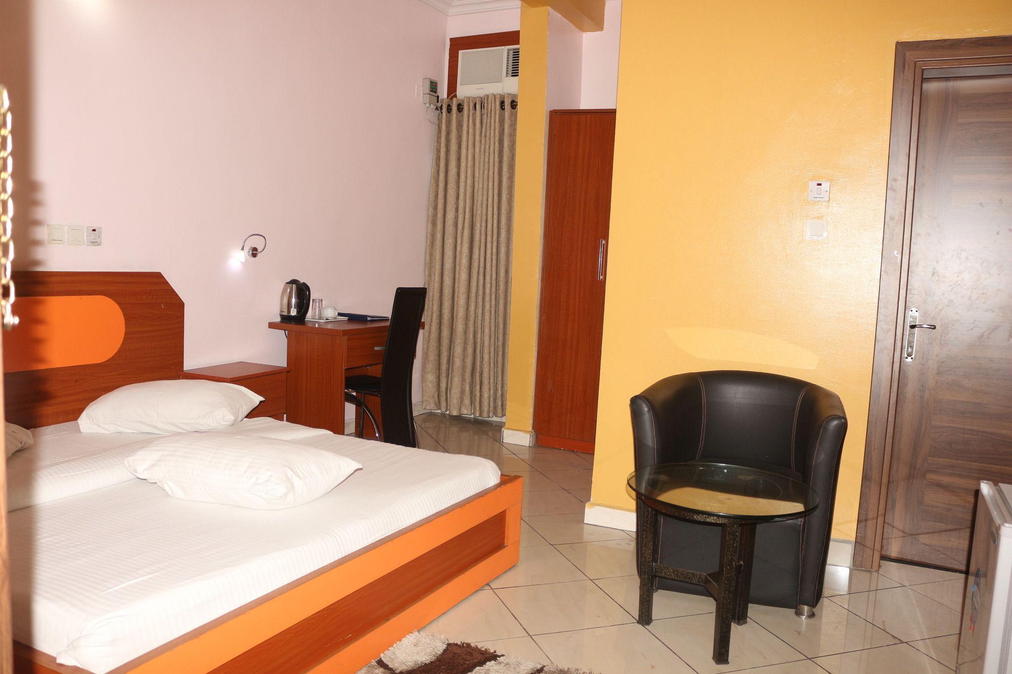 Royal Charlin Hotel And Suites بورت هاركورت المظهر الخارجي الصورة